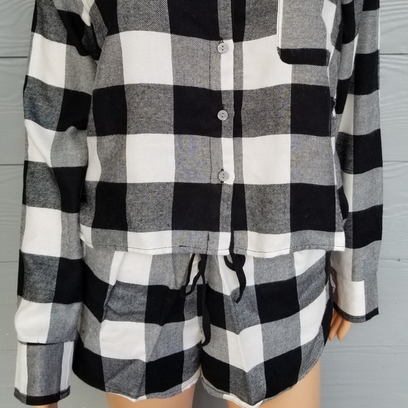 New "Colsie" Flannel Plaid Pajamas - Picture 13 of 15